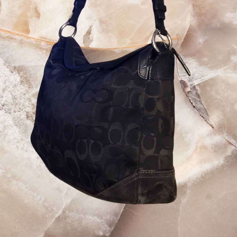 Coach Optic sig hobo - Picture 3 of 12